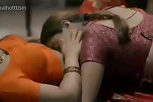 Hawt body of men close to saree kissing