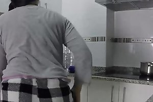 Fucking during in a delicate condition that making food in eradicate affect kitchen iv001