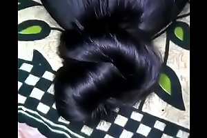hair play encircling mom