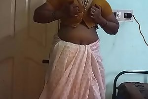 Hot Mallu Aunty Nude Selfie And