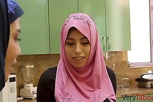 Virgin on every side HIJAB copulates her